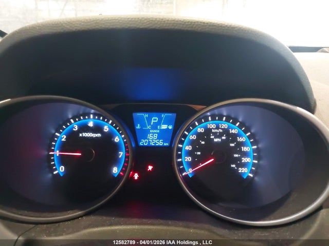 KM8JT3AFXEU860533 Hyundai TUCSON GLS