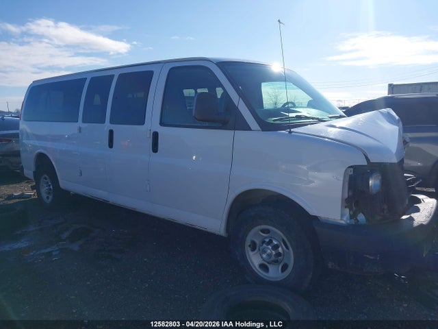 12582803 :رقم المزاد ، 1GAZGZFG6E1206770 vin ، 2014 Chevrolet Express 3500 1ls مزاد بيع