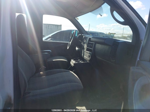 12582803 :رقم المزاد ، 1GAZGZFG6E1206770 vin ، 2014 Chevrolet Express 3500 1ls مزاد بيع