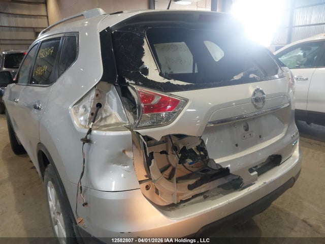 Продаж на аукціоні авто 2015 Nissan Rogue S/sl/sv, vin: 5N1AT2MV1FC890699, номер лоту: 12582807