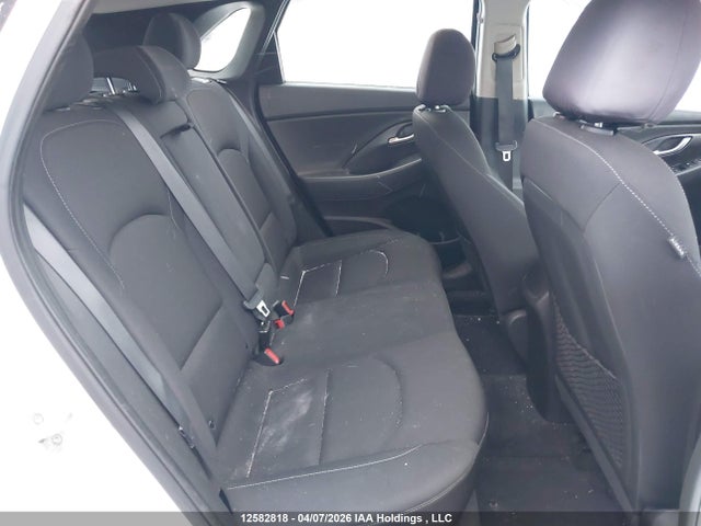 KMHH35LE1JU007298 Hyundai ELANTRA GT