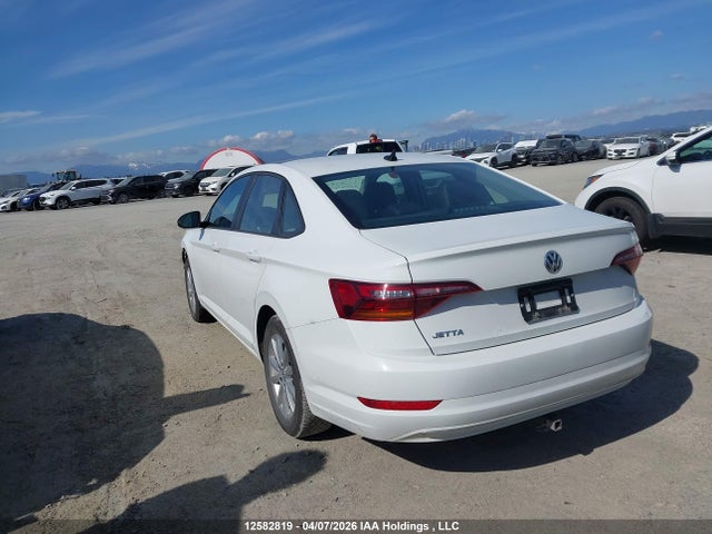2019 Volkswagen Jetta 1.4 Tsi Highline მანქანა იყიდება აუქციონზე, vin: 3VWE57BU5KM058909, აუქციონის ნომერი: 12582819