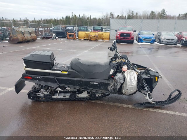 YH2SSRJC8JR000338 Skidoo Skidoo.
