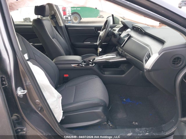 JHMZC5F14JC800052 Honda CLARITY PLUG-IN HYBRID