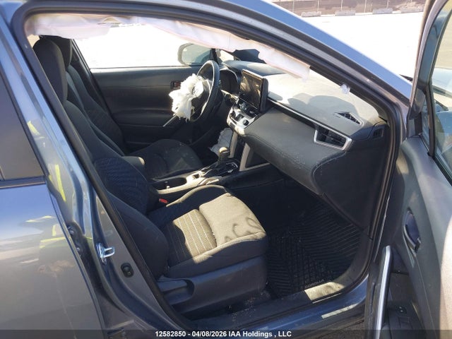 2025 Toyota Corolla Cross Hybrid Se მანქანა იყიდება აუქციონზე, vin: 7MUFBABG7SV075465, აუქციონის ნომერი: 12582850
