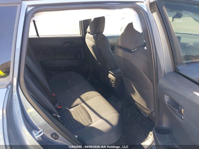 2025 Toyota Corolla Cross Hybrid Se მანქანა იყიდება აუქციონზე, vin: 7MUFBABG7SV075465, აუქციონის ნომერი: 12582850