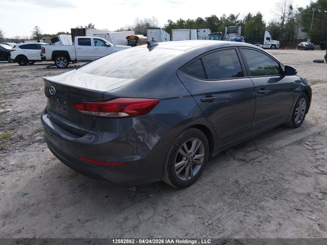 Продажа на аукционе авто 2017 Hyundai Elantra Se/value/limited, vin: KMHD84LFXHU221333, номер лота: 12582852