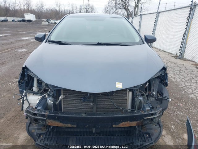 2015 Toyota Corolla Le მანქანა იყიდება აუქციონზე, vin: 2T1BURHE3FC421209, აუქციონის ნომერი: 12582853