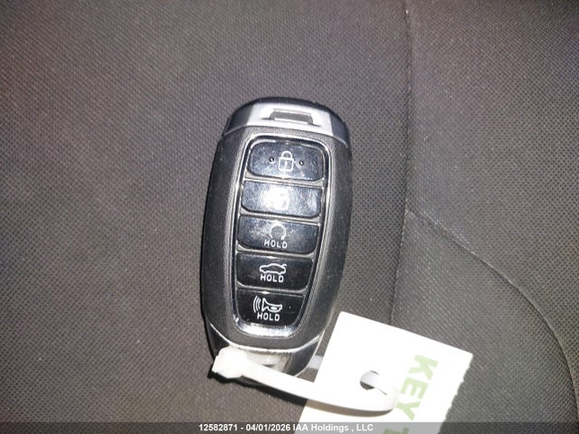 KMHLM4AGXPU385005 Hyundai Elantra Preferred Ivt With Tech Package