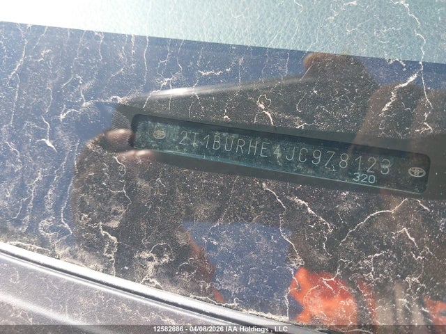 2T1BURHE4JC978123 Toyota COROLLA LE