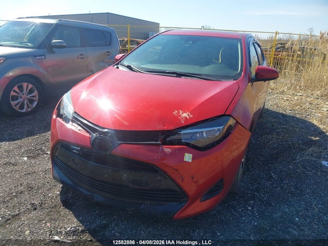 2T1BURHE4JC978123 Toyota COROLLA LE