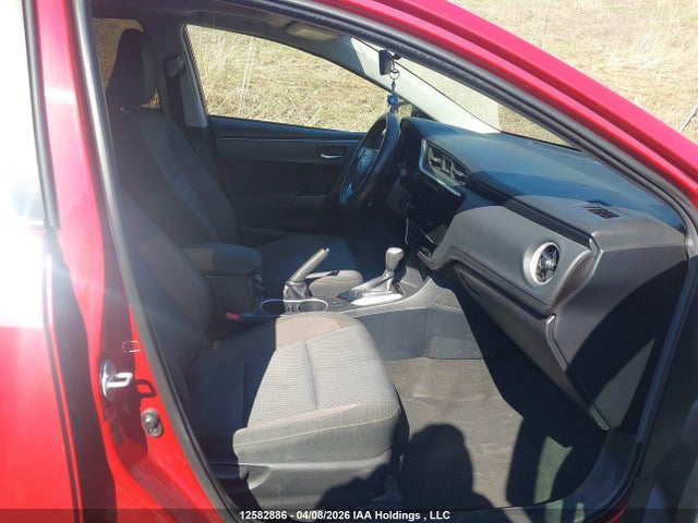 2T1BURHE4JC978123 Toyota COROLLA LE