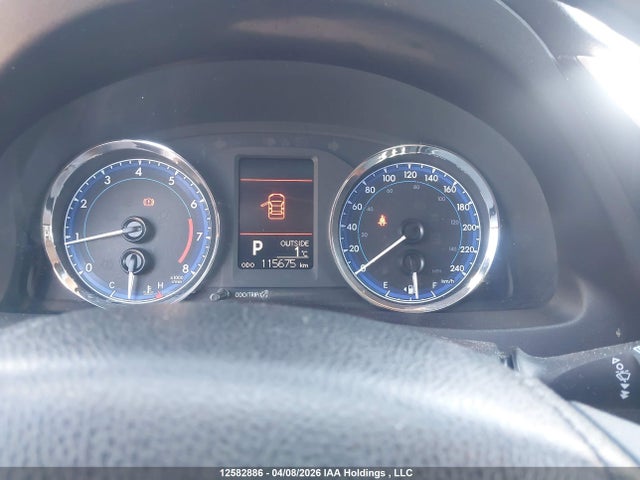 2T1BURHE4JC978123 Toyota COROLLA LE