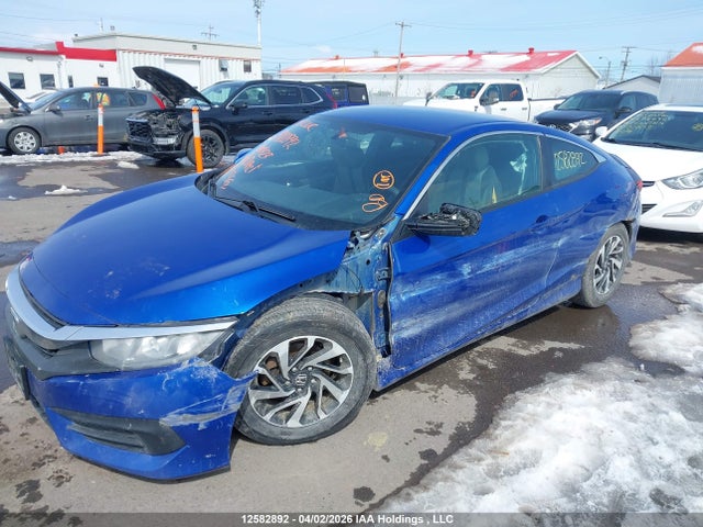12582892 :رقم المزاد ، 2HGFC4A52HH400427 vin ، 2017 Honda Civic Lx مزاد بيع