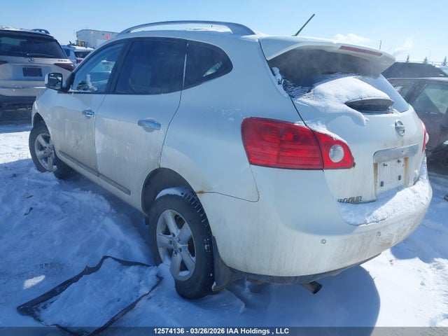 2013 Nissan Rogue S/sl/sv მანქანა იყიდება აუქციონზე, vin: JN8AS5MVXDW131493, აუქციონის ნომერი: 12574136