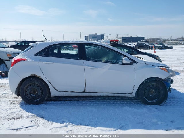KMHD25LH7EU205952 Hyundai Elantra Gt Gl