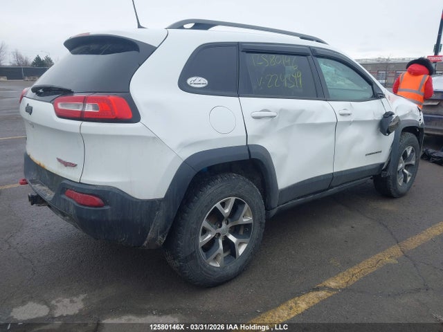 2016 Jeep Cherokee Trailhawk მანქანა იყიდება აუქციონზე, vin: 1C4PJMBS8GW224349, აუქციონის ნომერი: 12580146
