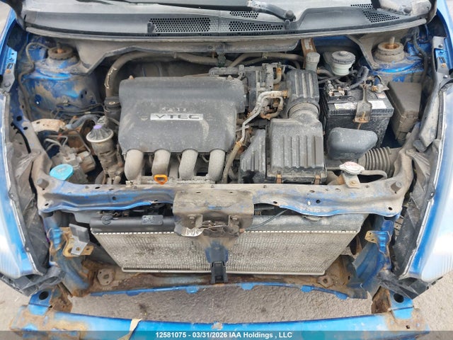 12581075 :رقم المزاد ، JHMGD37248S804604 vin ، 2008 Honda Fit Dx مزاد بيع