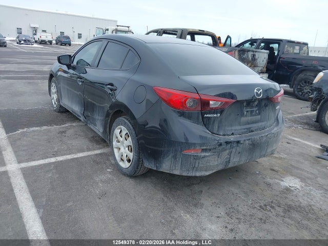 3MZBN1U72JM239214 Mazda Mazda3 Gx