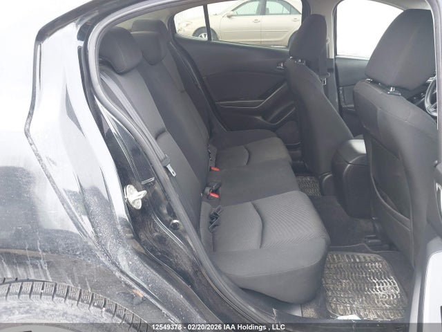 3MZBN1U72JM239214 Mazda Mazda3 Gx