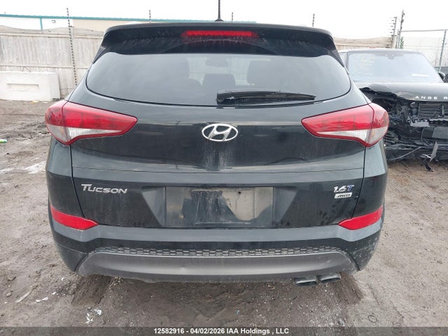 12582916 :رقم المزاد ، KM8J3CA24GU053859 vin ، 2016 Hyundai Tucson Limited/sport And Eco/se مزاد بيع