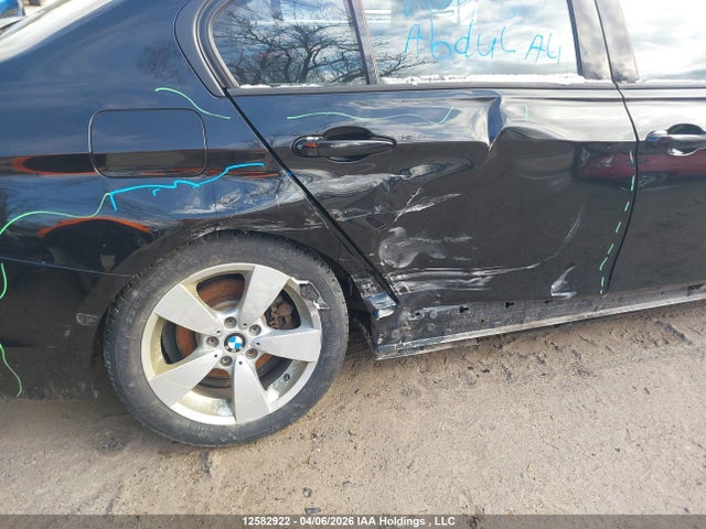 12582922 :رقم المزاد ، WBA8D9C50JA614476 vin ، 2018 Bmw 330i Xdrive مزاد بيع