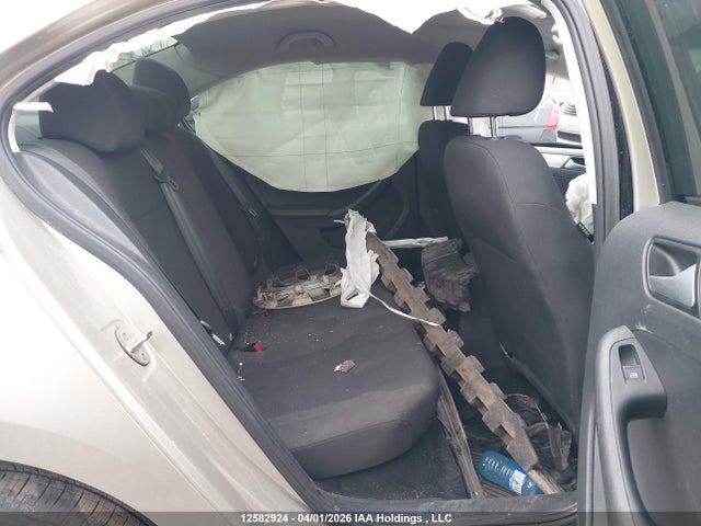 3VWB07AJ6FM248734 Volkswagen JETTA SE