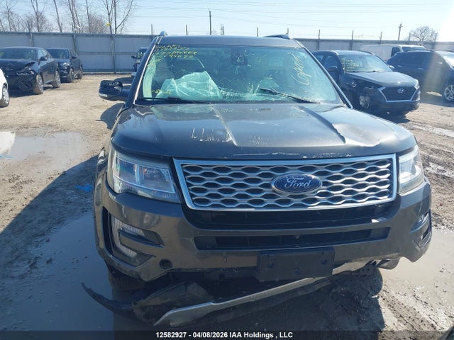 Ford Explorer Platinum 2017 1FM5K8HT0HGC49099 Image 10