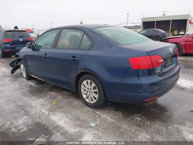 Продажа на аукционе авто 2011 Volkswagen Jetta 2.0l Comfortline, vin: 3VWDK7AJ4BM062154, номер лота: 12557024