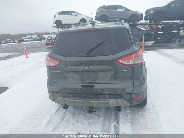 1FMCU0G76GUB26835 Ford ESCAPE SE