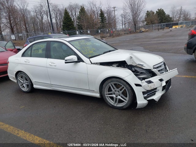 Продажа на аукционе авто 2013 Mercedes-benz C 300 4matic, vin: WDDGF8ABXDG101514, номер лота: 12578484