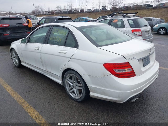 Продажа на аукционе авто 2013 Mercedes-benz C 300 4matic, vin: WDDGF8ABXDG101514, номер лота: 12578484