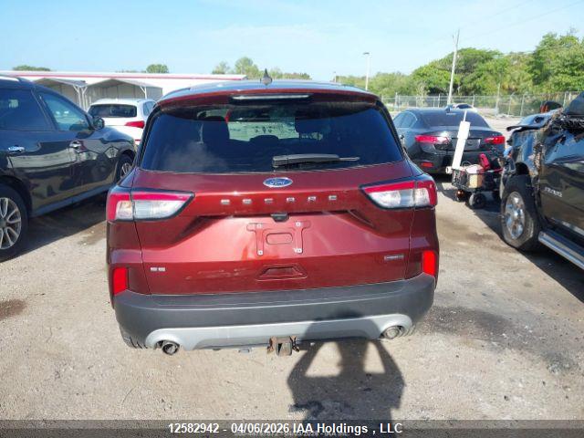 12582942 :رقم المزاد ، 1FMCU9BZ7MUA44377 vin ، 2021 Ford Escape Hybrid مزاد بيع
