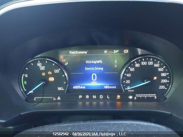 12582942 :رقم المزاد ، 1FMCU9BZ7MUA44377 vin ، 2021 Ford Escape Hybrid مزاد بيع