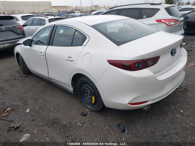 JM1BPACM6S1793813 Mazda 3 Preferred