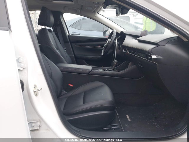 JM1BPACM6S1793813 Mazda 3 Preferred