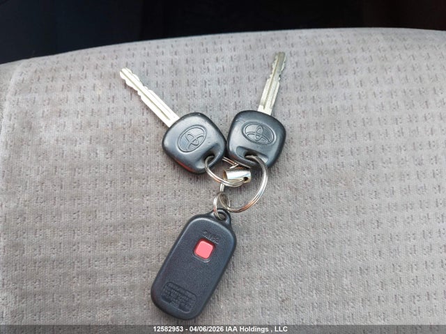 12582953 :رقم المزاد ، 2T1BR32E45C871828 vin ، 2005 Toyota Corolla Ce/le/s مزاد بيع