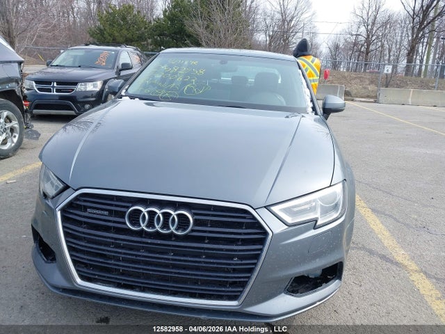 WAUB8GFF1J1000622 Audi A3 2.0t Komfort