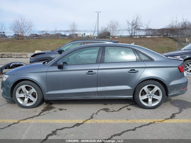 WAUB8GFF1J1000622 Audi A3 2.0t Komfort