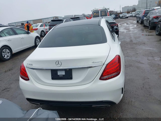 55SWF4KB7JU239156 Mercedes-Benz C 300 4matic