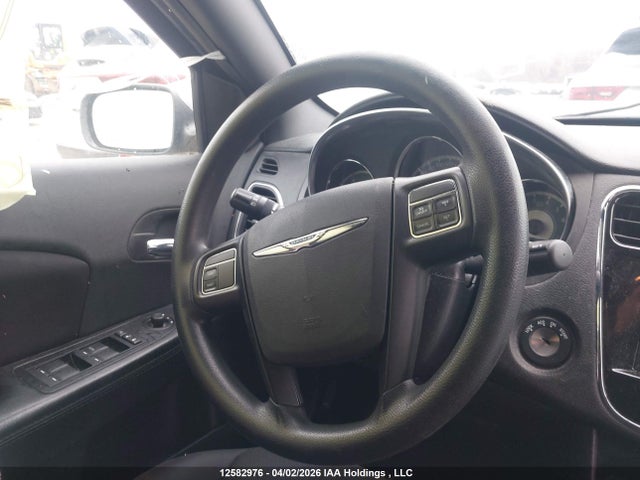 2014 Chrysler 200 Lx მანქანა იყიდება აუქციონზე, vin: 1C3CCBAB0EN229339, აუქციონის ნომერი: 12582976