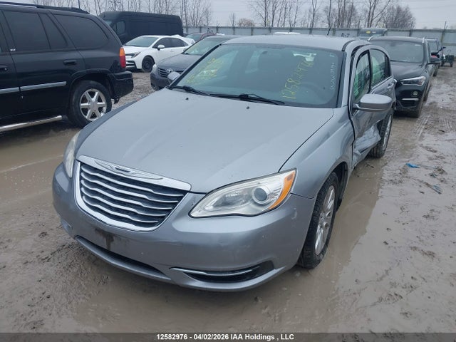 2014 Chrysler 200 Lx მანქანა იყიდება აუქციონზე, vin: 1C3CCBAB0EN229339, აუქციონის ნომერი: 12582976