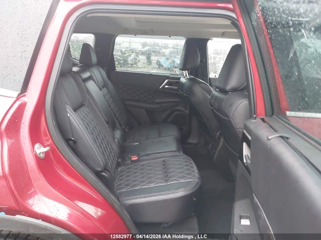 Продаж на аукціоні авто 2023 Mitsubishi Outlander Gt/gt Premium, vin: JA4J4VA87PZ605675, номер лоту: 12582977