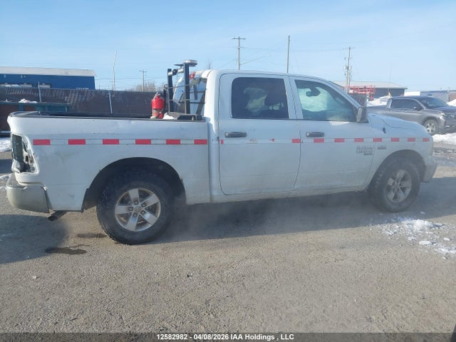 12582982 :رقم المزاد ، 3C6RR7LT5NG358278 vin ، 2022 Ram 1500 Classic Slt مزاد بيع