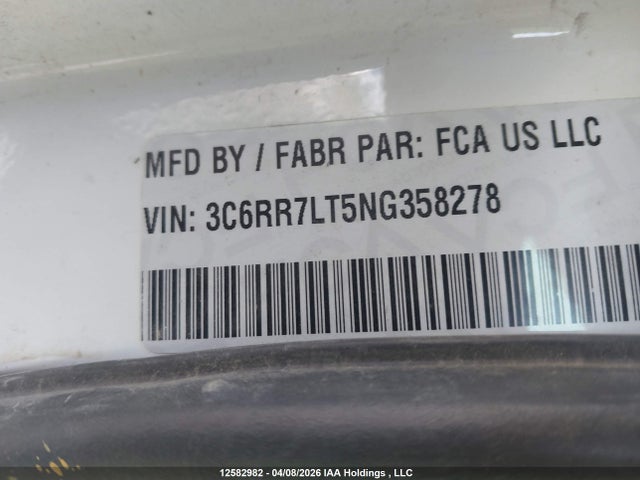12582982 :رقم المزاد ، 3C6RR7LT5NG358278 vin ، 2022 Ram 1500 Classic Slt مزاد بيع