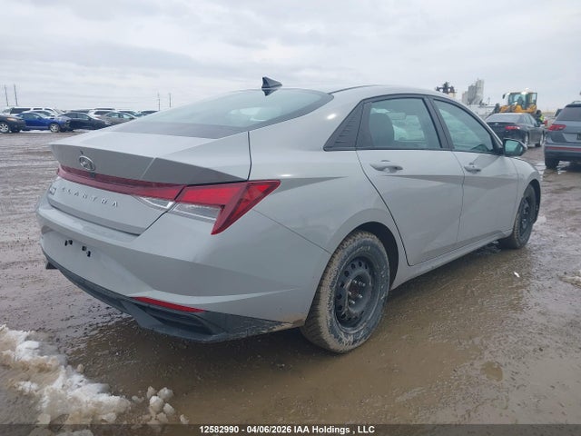 KMHLM4AG9MU125027 Hyundai ELANTRA SEL
