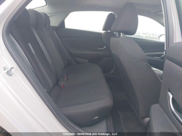 KMHLM4AG9MU125027 Hyundai ELANTRA SEL
