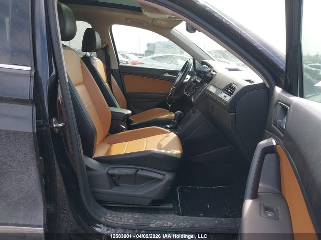 Продажа на аукционе авто 2018 Volkswagen Tiguan Comfortline, vin: 3VV2B7AX4JM106720, номер лота: 12583001