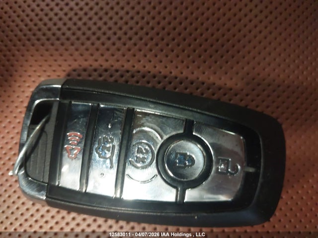 5LMJJ2LT4MEL14321 Lincoln Navigator Reserve