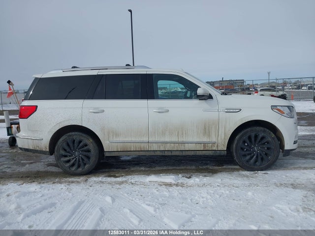 5LMJJ2LT4MEL14321 Lincoln Navigator Reserve